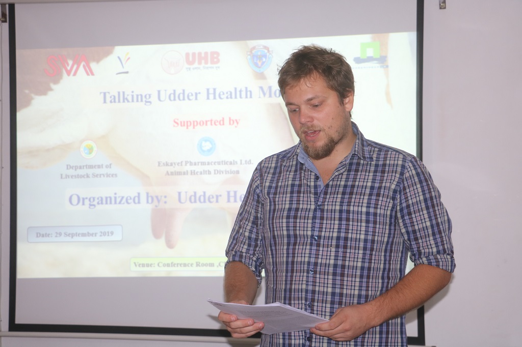 Udder health monitoring: Talking Clinical Mastitis Decision tree and Grading Milk Quality